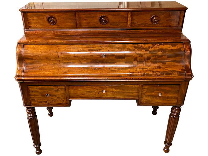 Après restauration. Bureau d'époque Louis Philippe Après restauration. Bureau d'époque Louis Philippe