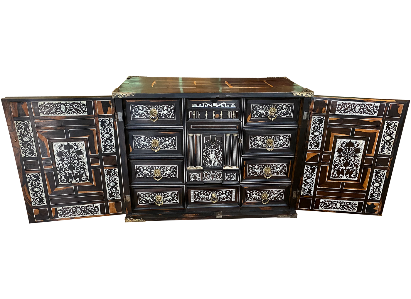 Cabinet du XVII ème siècle Cabinet du XVII ème siècle
