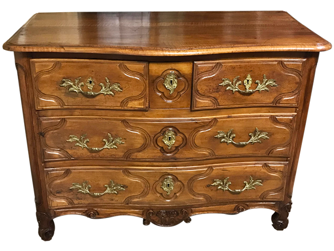 Après restauration. Commode d'époque Louis XV Après restauration. Commode d'époque Louis XV