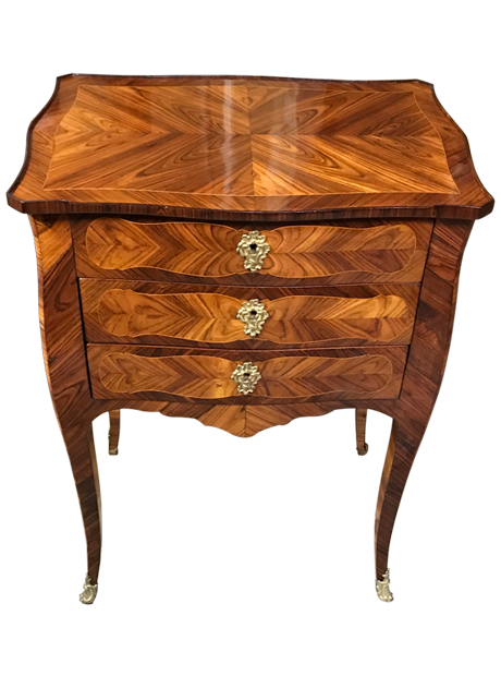 Après restauration. Commode Louis XV Après restauration. Commode Louis XV