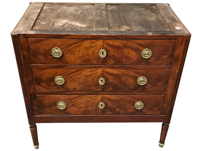Après restauration. Commode d'époque Louis XVI Après restauration. Commode d'époque Louis XVI