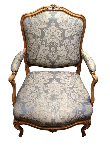 Fauteuil avec les châssis remontés Fauteuil avec les châssis remontés